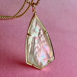 Kendra Scott Carole Necklace - White Mother of Pearl